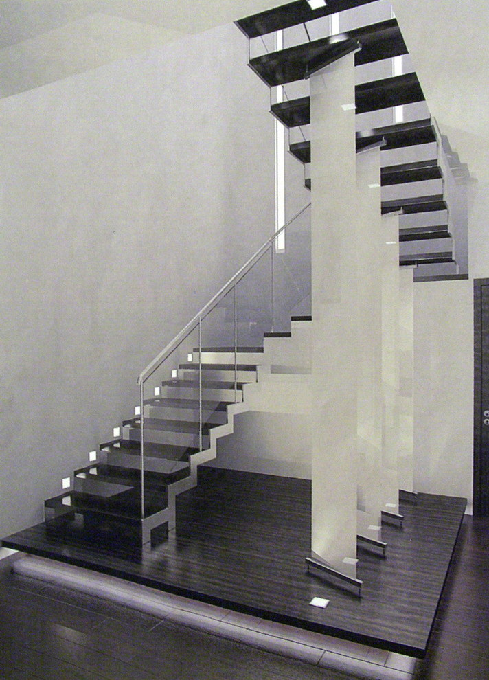 "ШУВАЛОВСКИЙ"