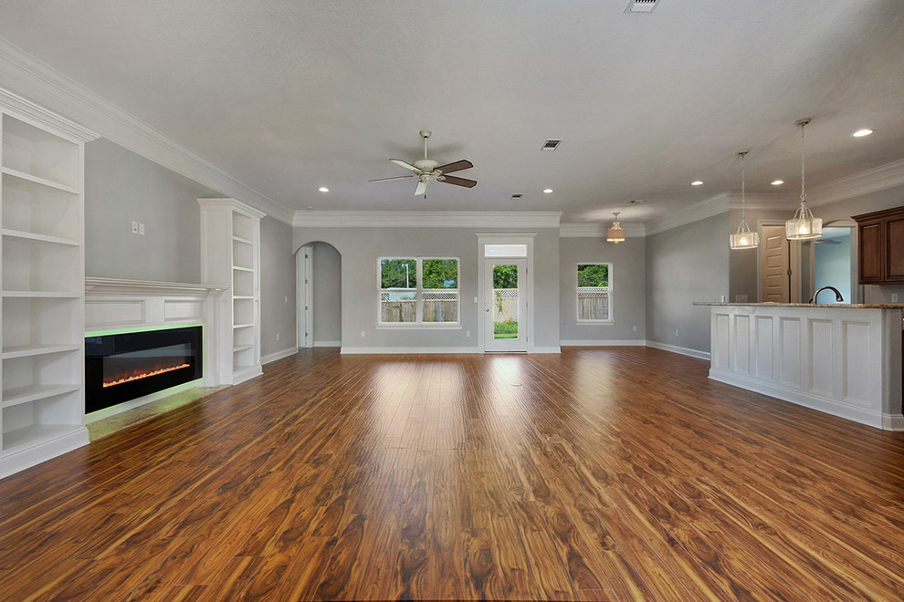 Home design - transitional home design idea