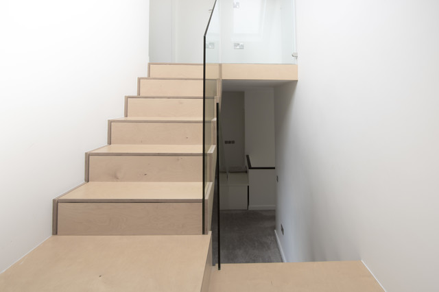 Zinc 2 scandinavian-staircase