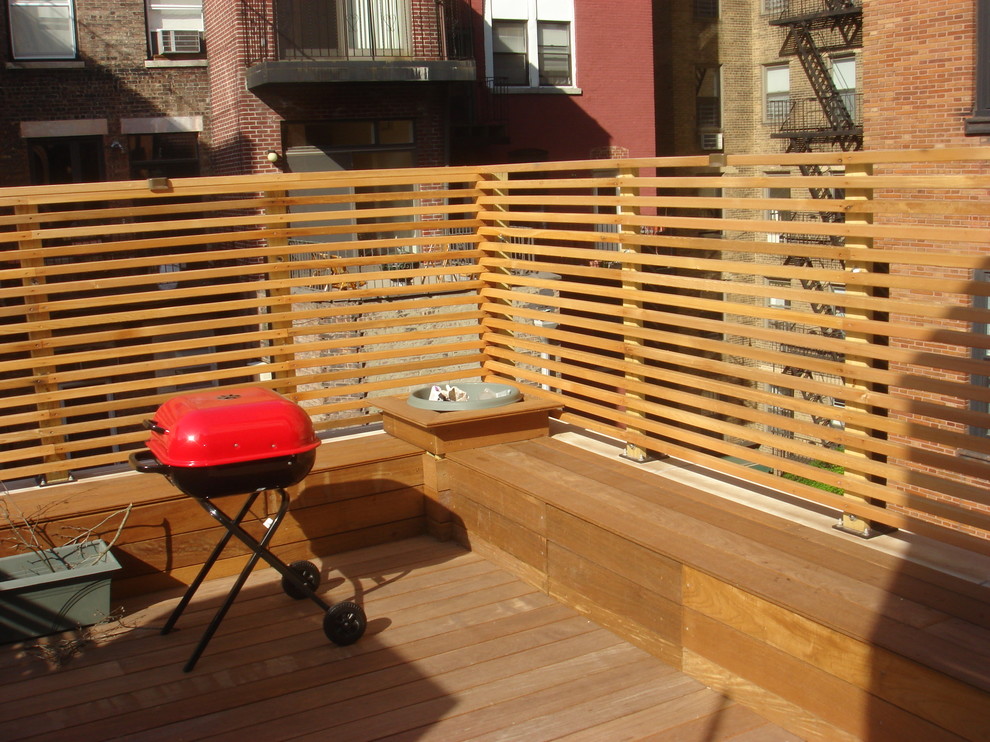 This is an example of a contemporary deck in Newark.
