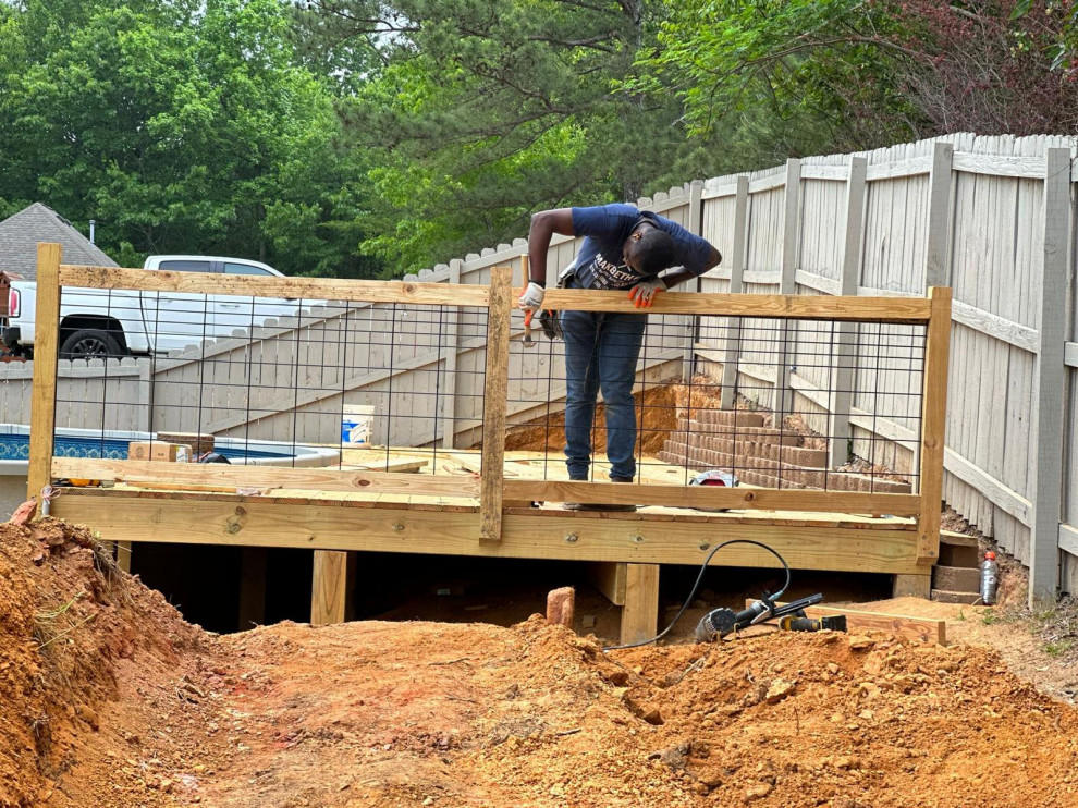 Deck Builds & Remodels