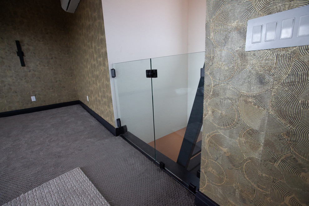 GLASS RAILING