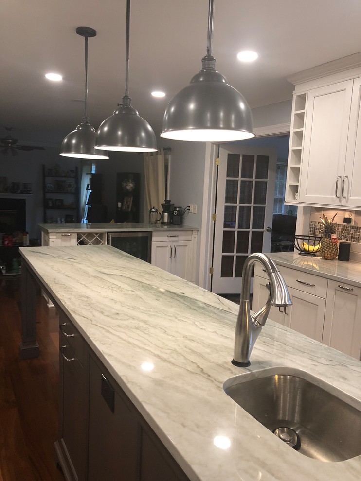 Example of a transitional kitchen design in Baltimore