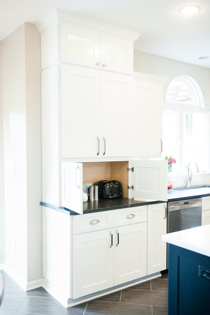 White Stacked Shaker Cabinets With Milky Way Honed Granite