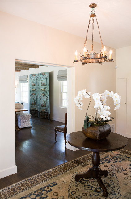 Classic Spanish in Pasadena mediterranean-entry