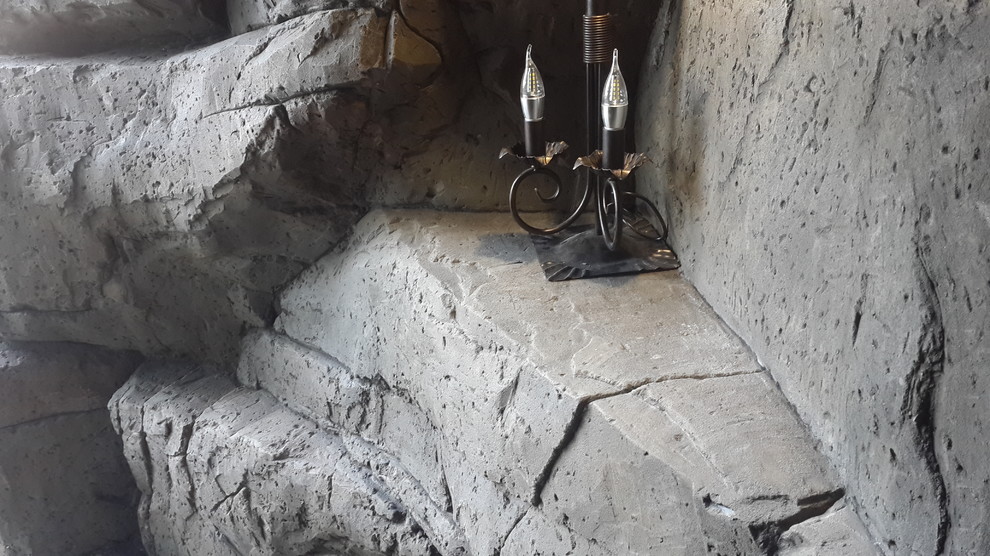 Искусственные скалы.