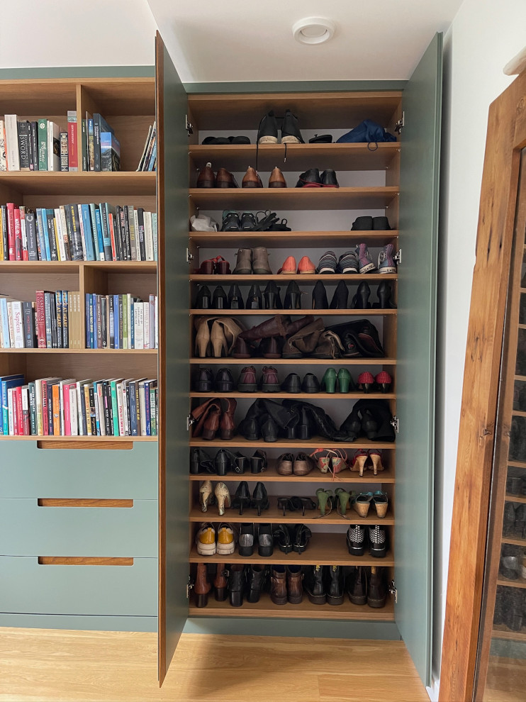 Bespoke Wardrobes and Custom Shelving Solutions with Routed Wooden Handles