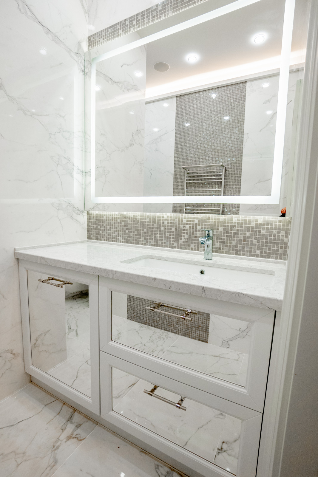 РЕМОНТ ДВУХКОМНАТНОЙ КВАРТИРЫ 60 КВ. М В СТИЛЕ НЕОКЛАССИКА