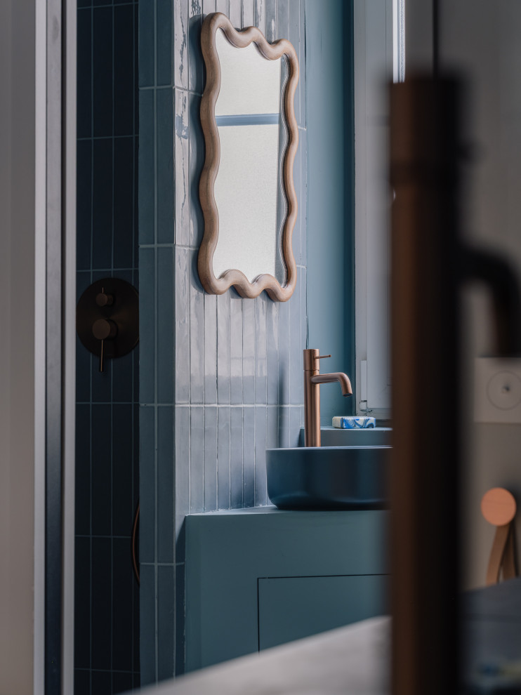 Bleu, ou comment transformer la rudesse en lumière