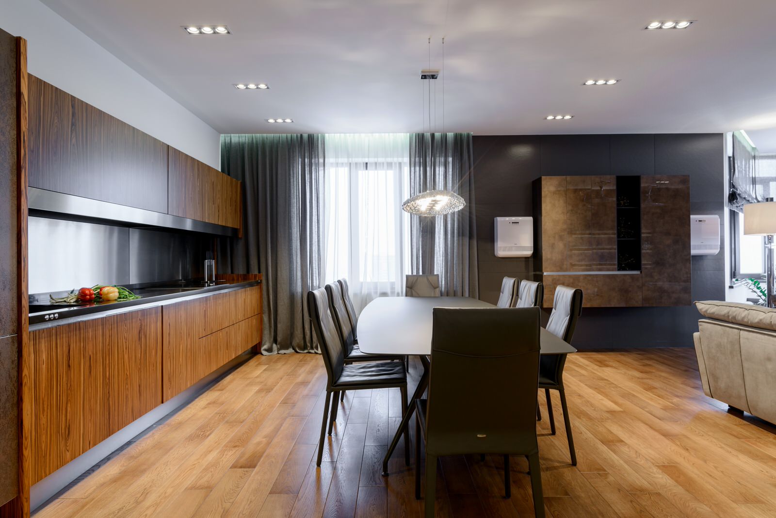 Массивная доска "BEARMADE" в брутальной квартире по проекту Риты Лессинг