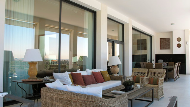 Villa NP moderno-portico