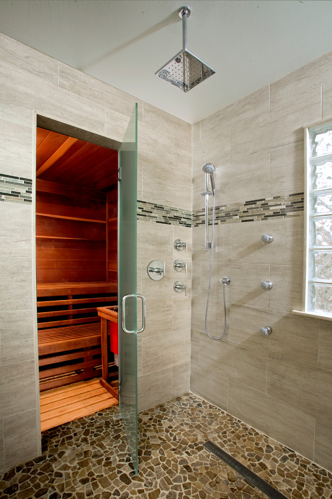 This is an example of a contemporary bathroom in Philadelphia.