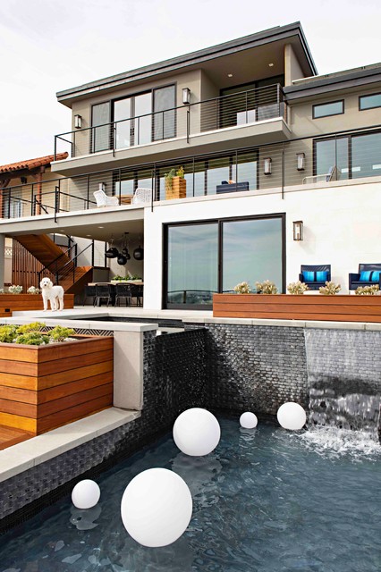 Plum Perfect transitional-pool