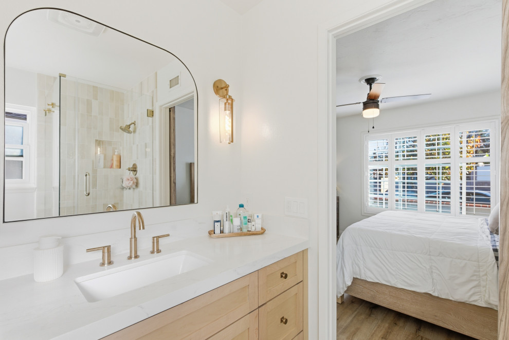 Bathroom - bathroom idea in Orange County