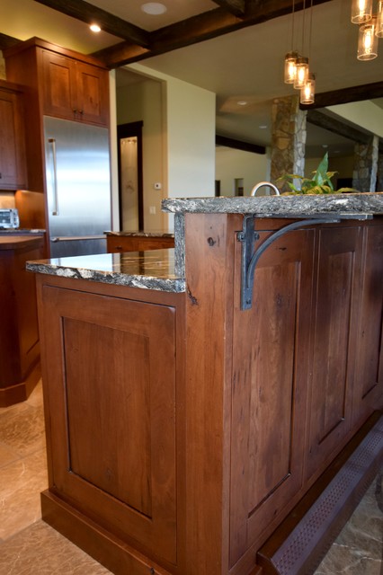 Skyhill Drive - Rustic Kitchen rustikal-kueche