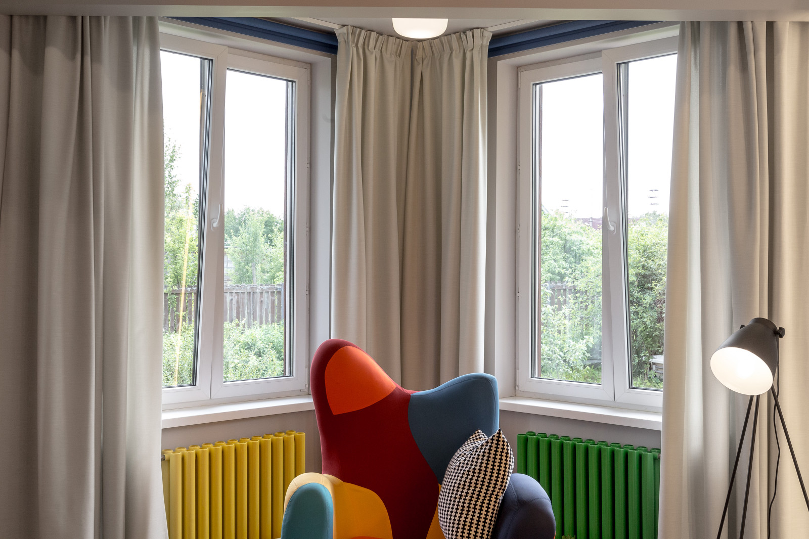 Штульповые окна в "коробке с карандашами"