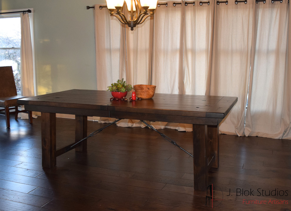 Mountain style dining room photo in Grand Rapids