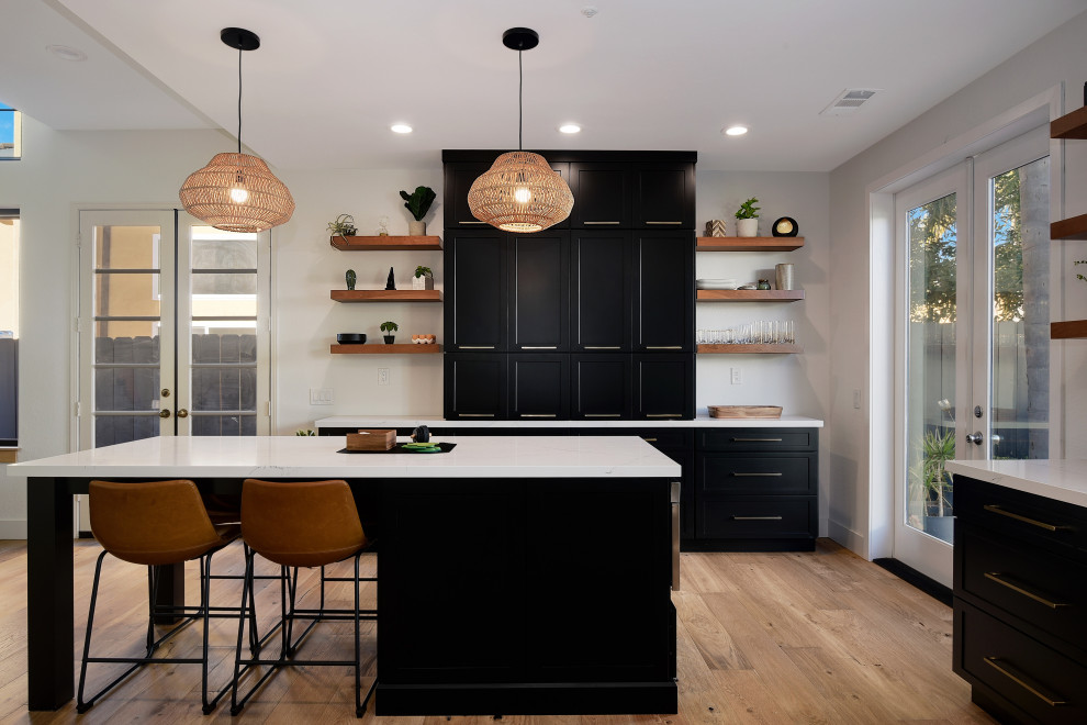 Kitchen - modern kitchen idea