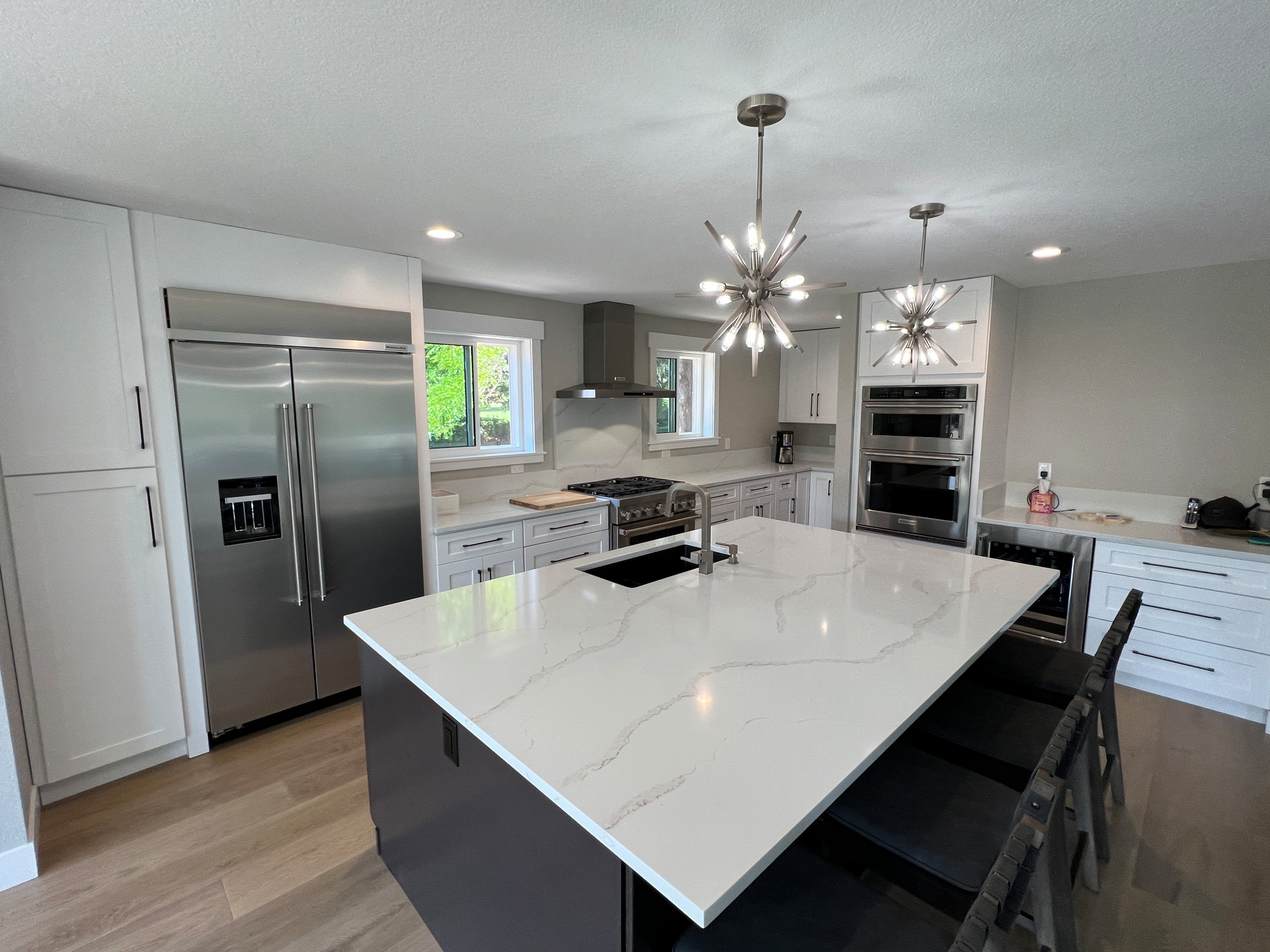 Green Mountain Modern Kitchen
