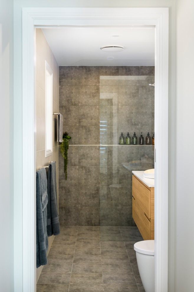 Photo of a beach style bathroom in Newcastle - Maitland.