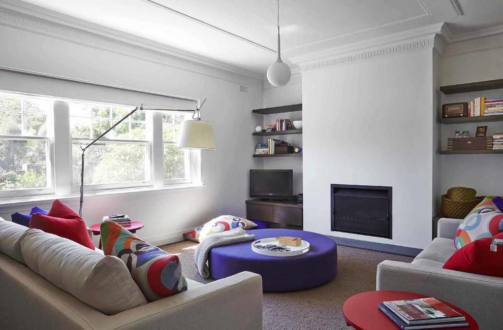 Contemporary living room in Melbourne.
