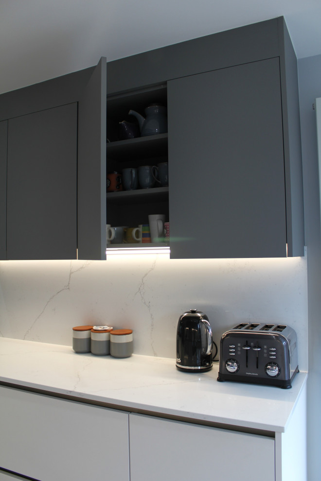 The Oadby Kitchen - Volpi True Handleless - RRP £60,300 - Luxe Price £51,200