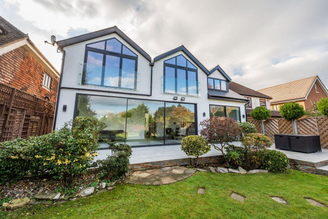 New Farm Drive contemporary-fasad