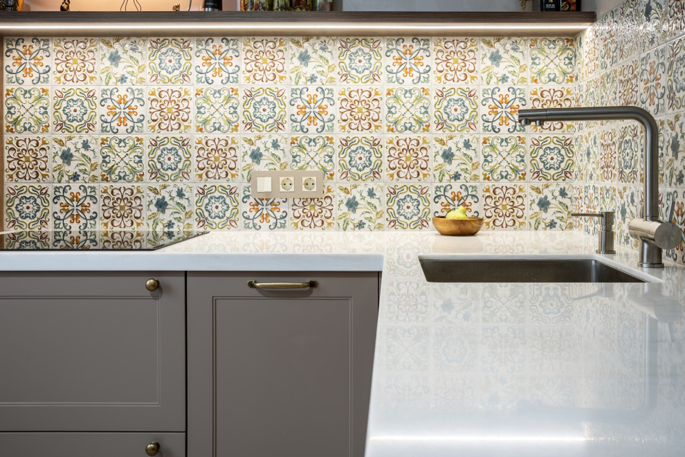 Богатырский проспект