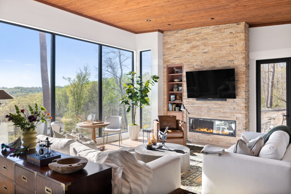 New Build: Lake Pointe Residence