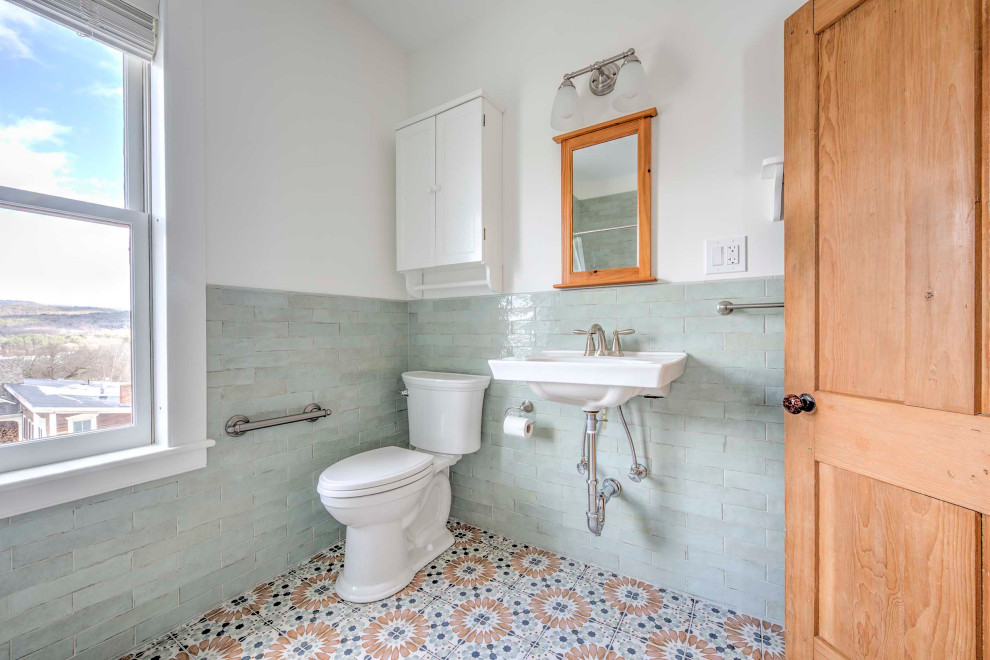 Fresh and Fabulous: Elevating a Bathroom