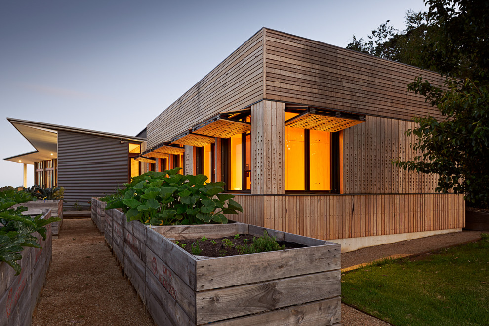 Inspiration for an exterior home remodel in Melbourne