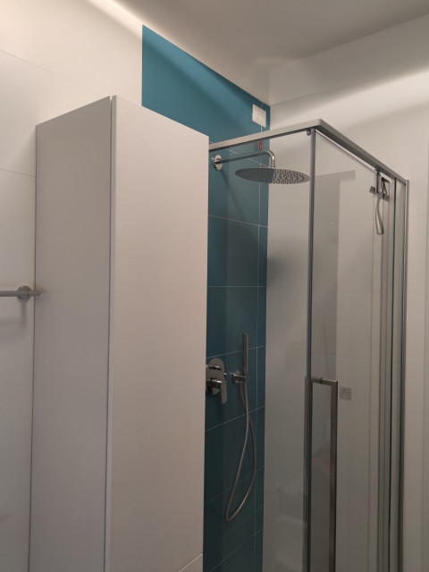 RISTRUTTURAZIONE QUADRILOCALE contemporary-bathroom