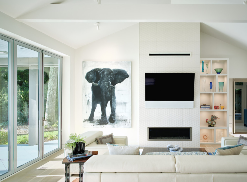 Inspiration for a coastal living room remodel in Atlanta