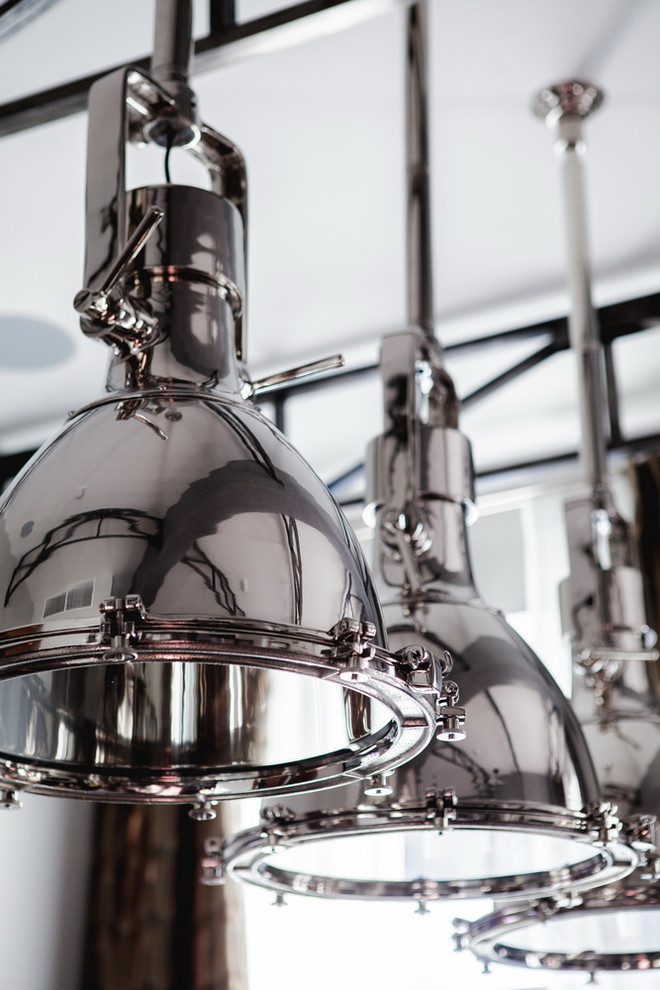 Скромное обаяние буржуа \\ гостиная-кухня