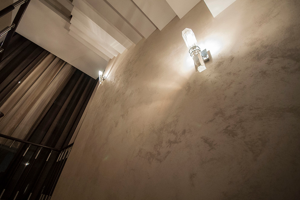 Частная квартира- отделка "Итальянская декоративная краска с эффектом песчаника"