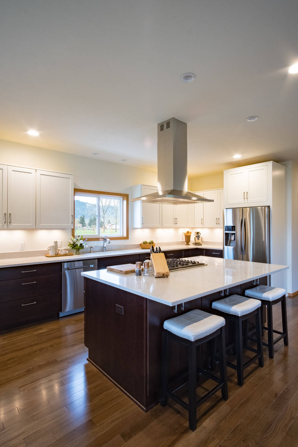 Clean and Functional Kitchen