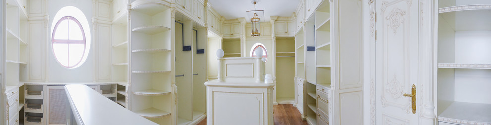 Гардеробная в Классическом стиле