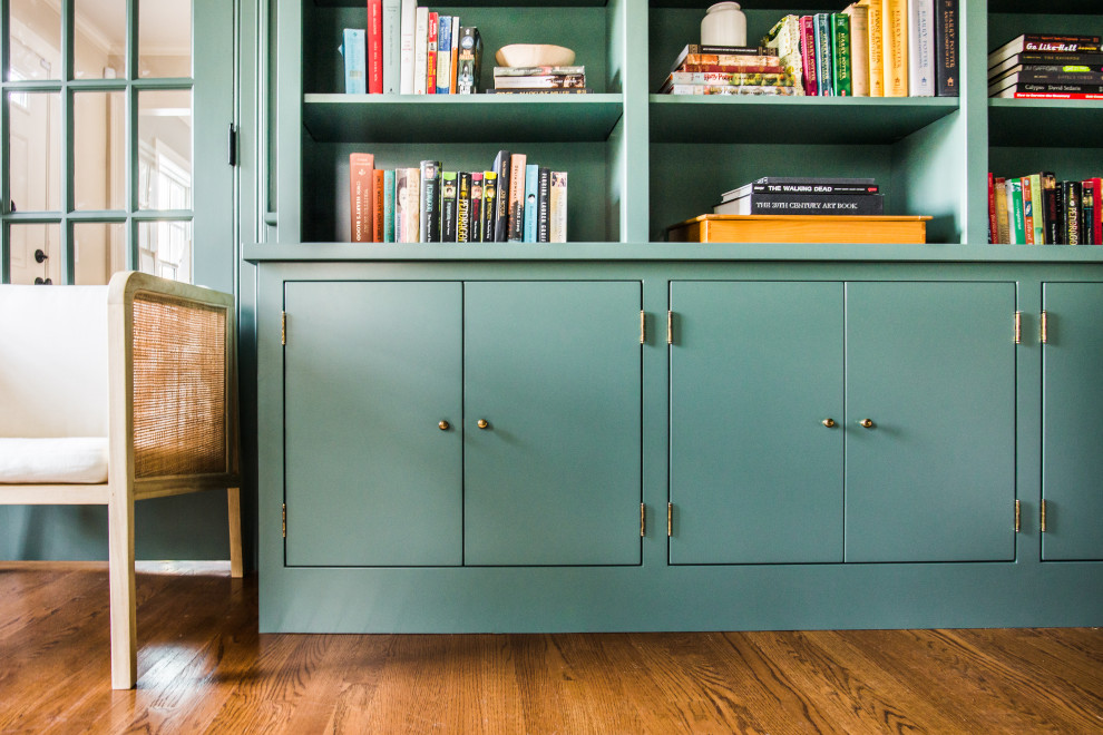 Home design - transitional home design idea in Boston