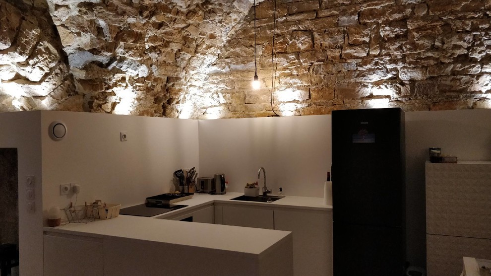Anciennes écuries transformées en habitation