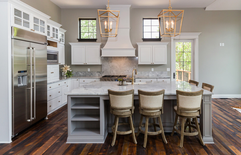 Inspiration for an eclectic kitchen remodel in Cedar Rapids