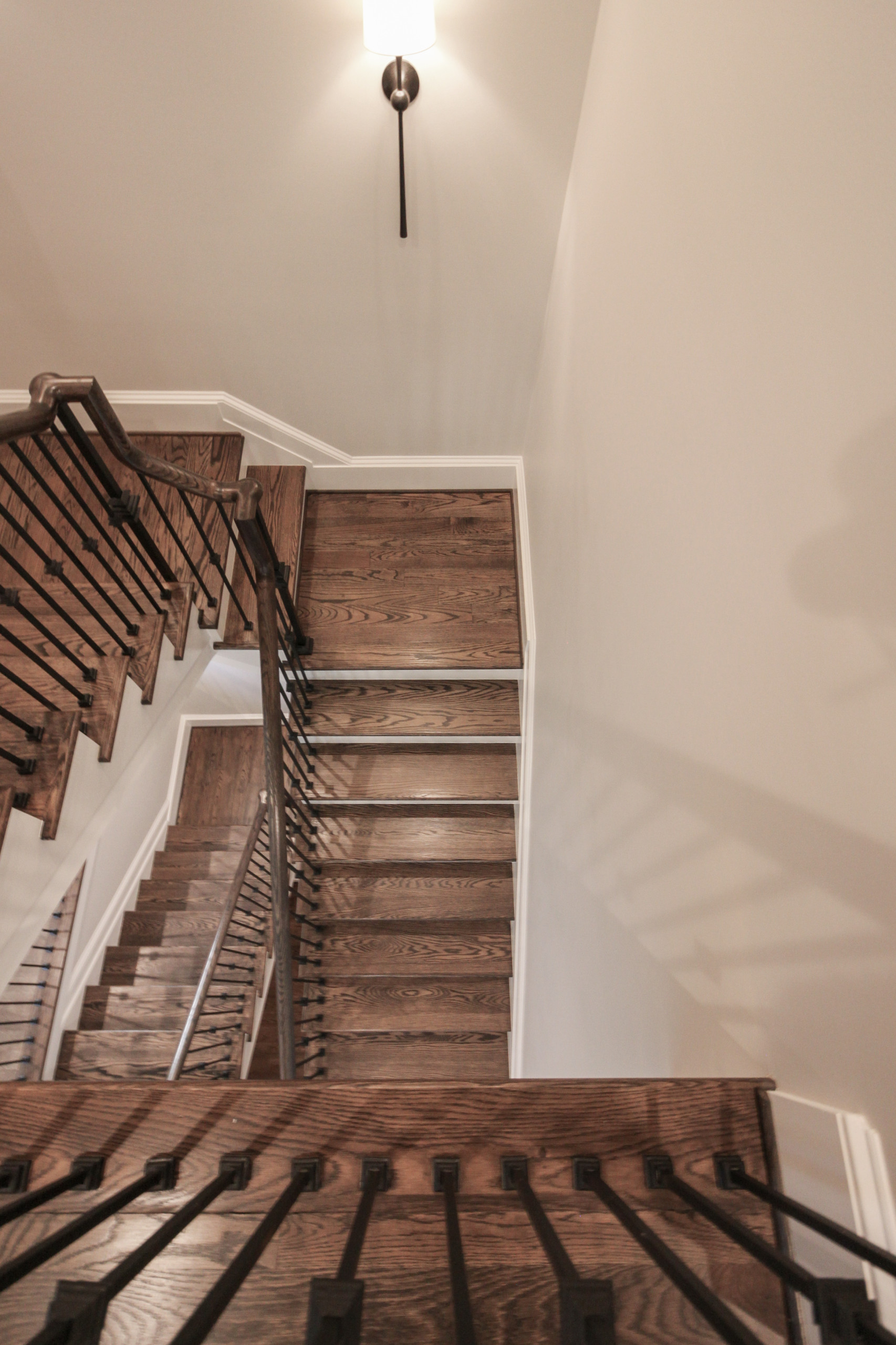 86_ Gorgeous Floating Curved Staircase, McLean VA 22066
