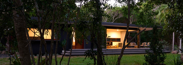 Brokenhead Studio retro
