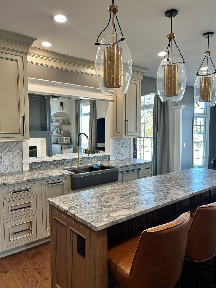 Kitchen - transitional kitchen idea