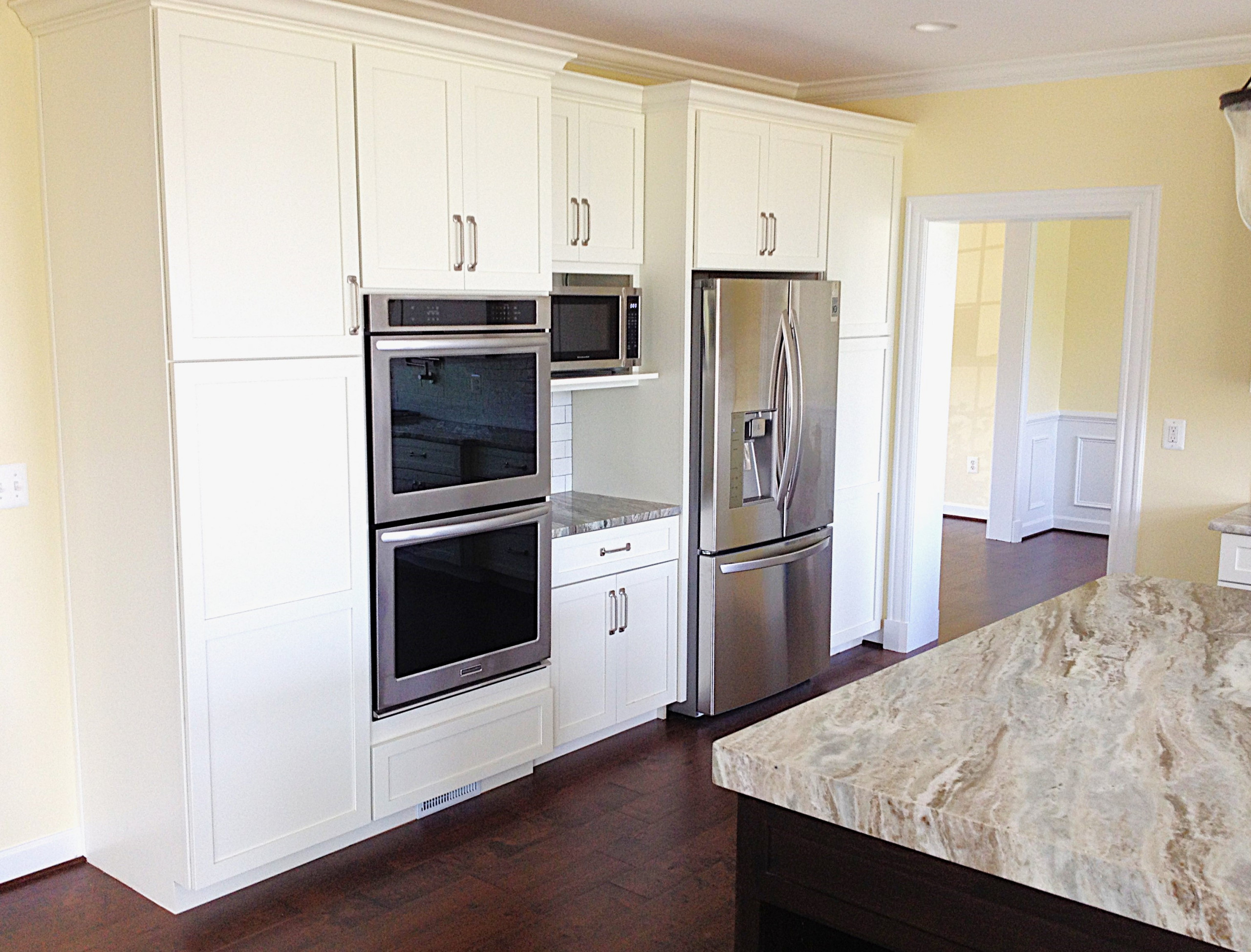 Contemporary Kitchen