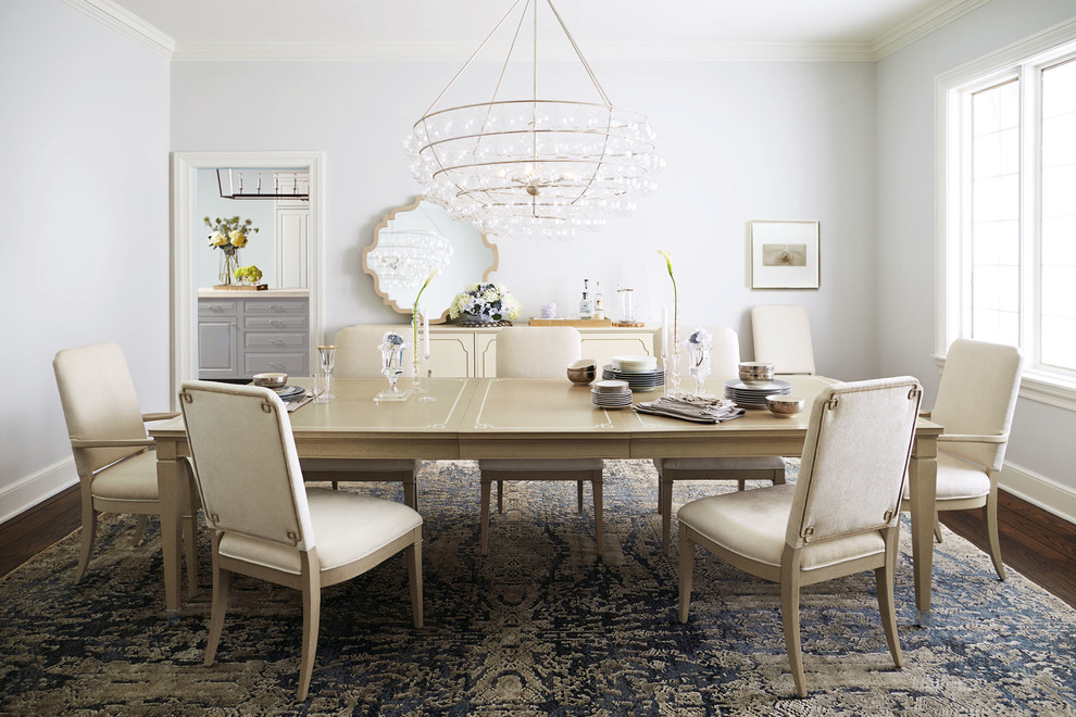 Столовая в стиле современной классики