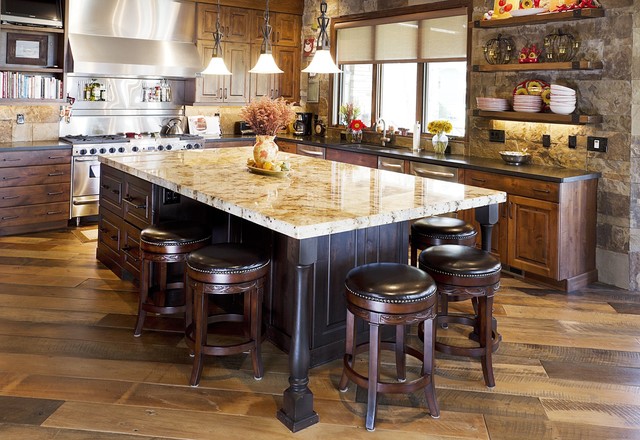 Rustic Kitchen classico-cucina