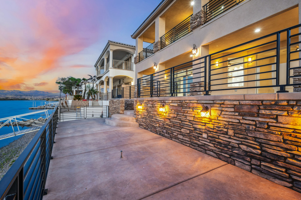 Riverfront Custom 2