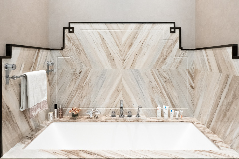 Дом на набережной