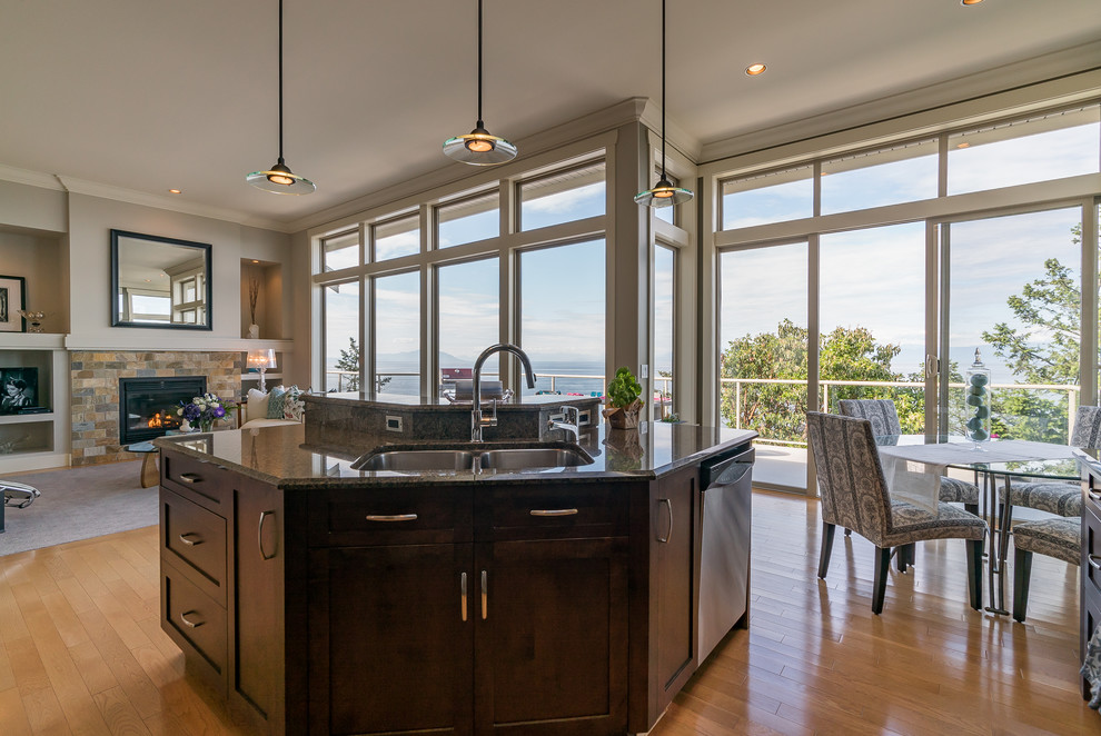 Beach style kitchen in Vancouver.