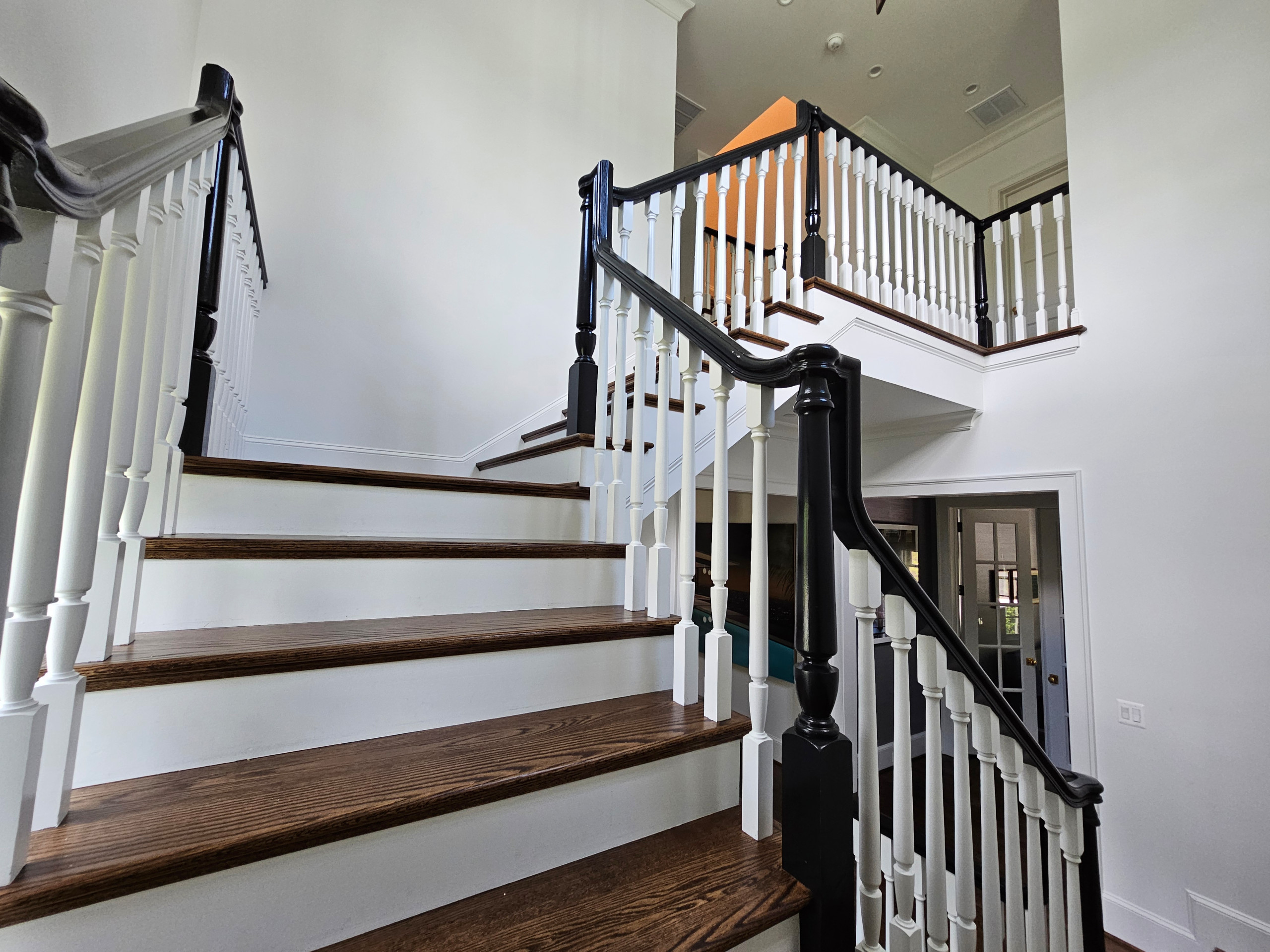 121_Elegant Floating Staircase, Chevy Chase, MD 20815